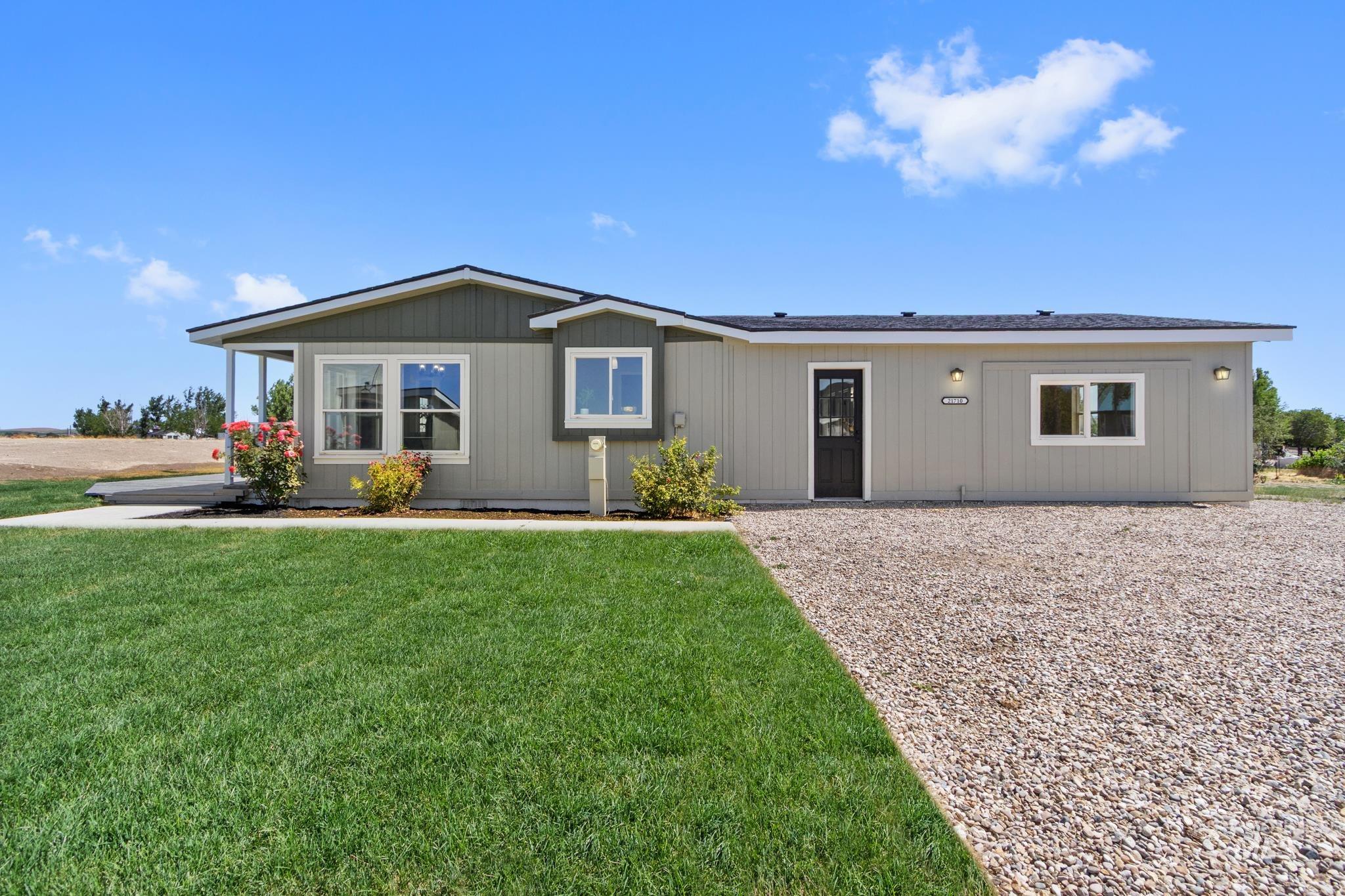 21710 Wood Ln, Parma, Idaho 83660, 4 Bedrooms, 2 Bathrooms, Residential For Sale, Price $525,000,MLS 98990707