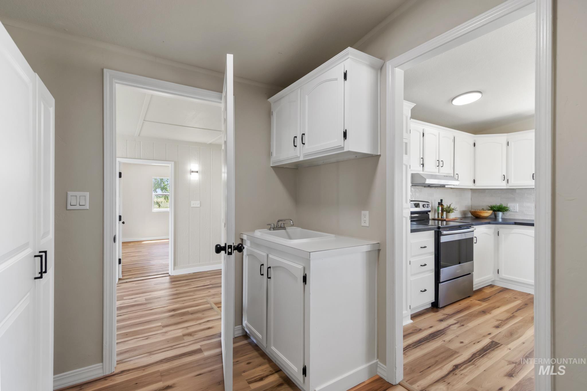 21710 Wood Ln, Parma, Idaho 83660, 4 Bedrooms, 2 Bathrooms, Residential For Sale, Price $525,000,MLS 98990707