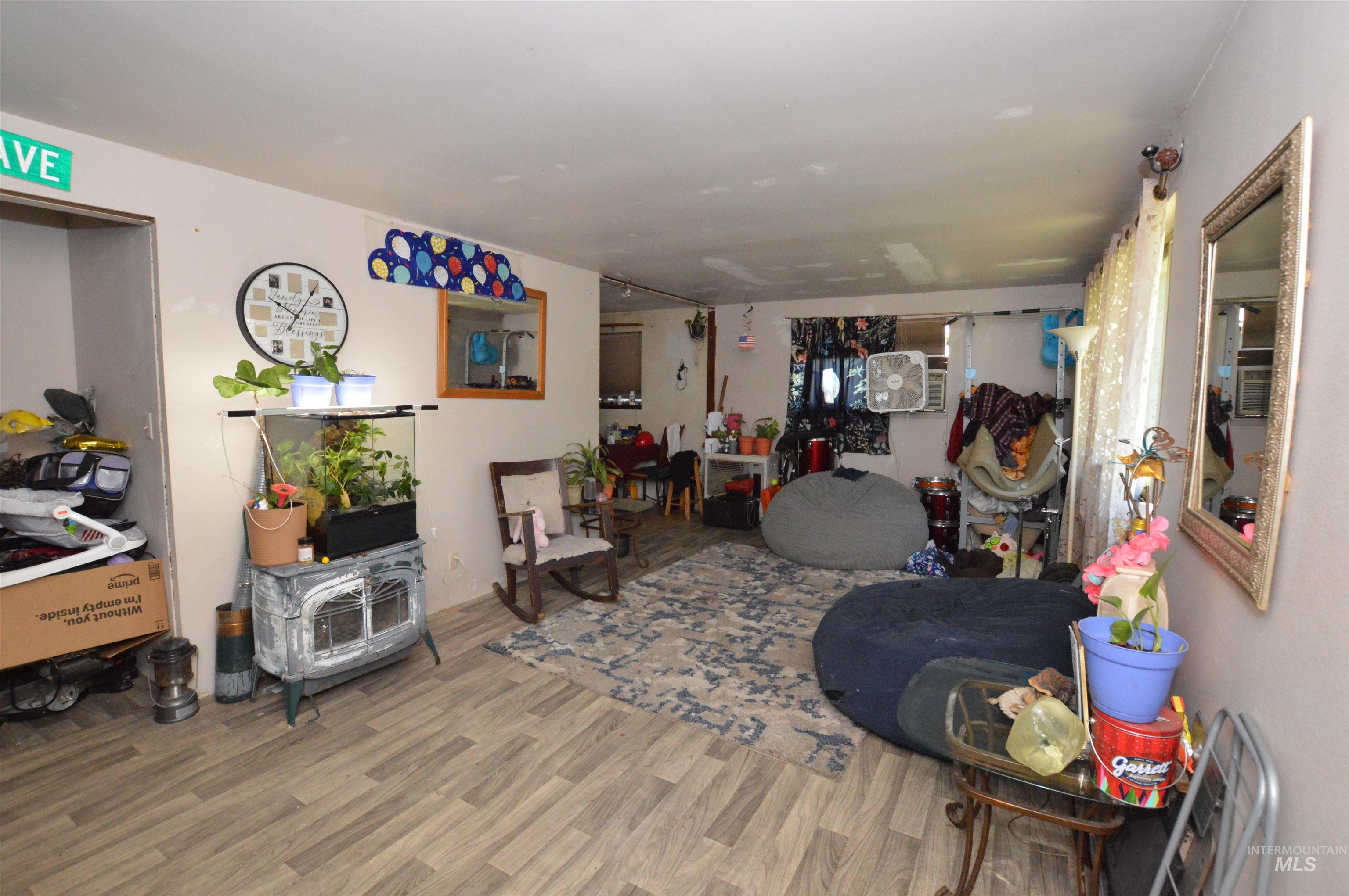 118 Pine Rd, Kamiah, Idaho 83536, 3 Bedrooms, 2 Bathrooms, Residential For Sale, Price $220,000, 98990709