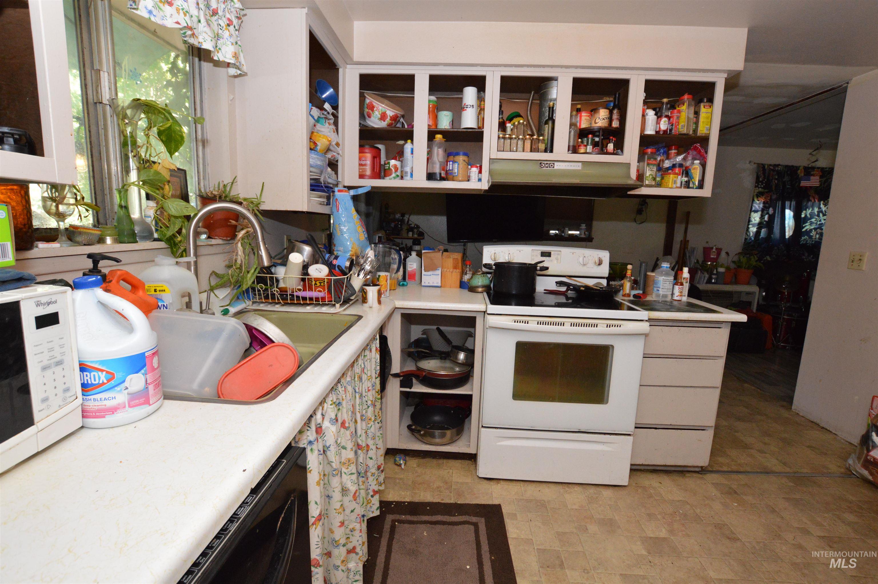 118 Pine Rd, Kamiah, Idaho 83536, 3 Bedrooms, 2 Bathrooms, Residential For Sale, Price $220,000, 98990709