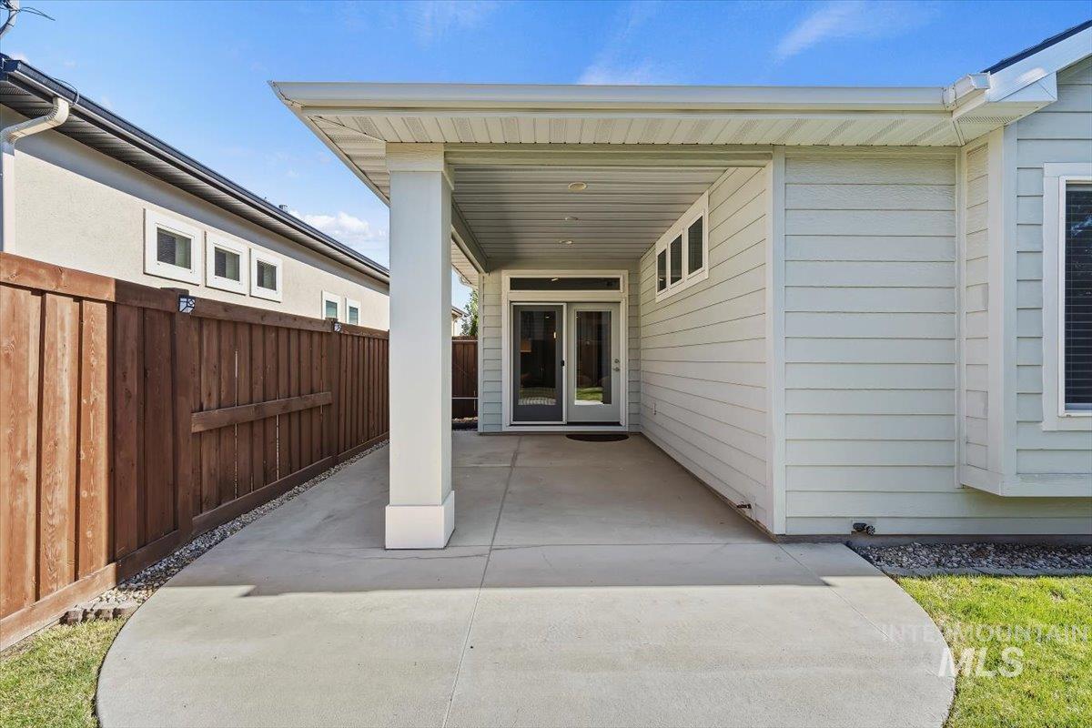 11209 W Mossywood Dr, Boise, Idaho 83709, 3 Bedrooms, 2 Bathrooms, Residential For Sale, Price $569,900,MLS 98990710