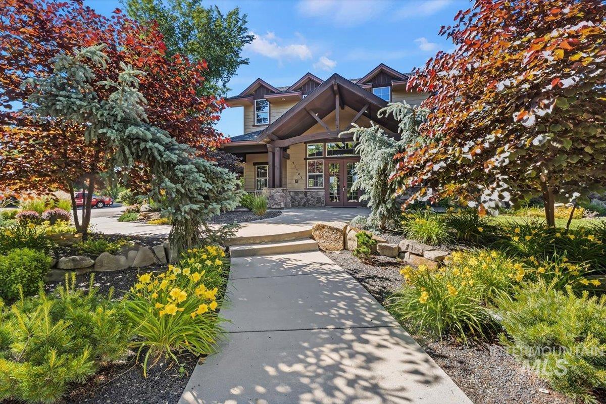 11209 W Mossywood Dr, Boise, Idaho 83709, 3 Bedrooms, 2 Bathrooms, Residential For Sale, Price $569,900,MLS 98990710