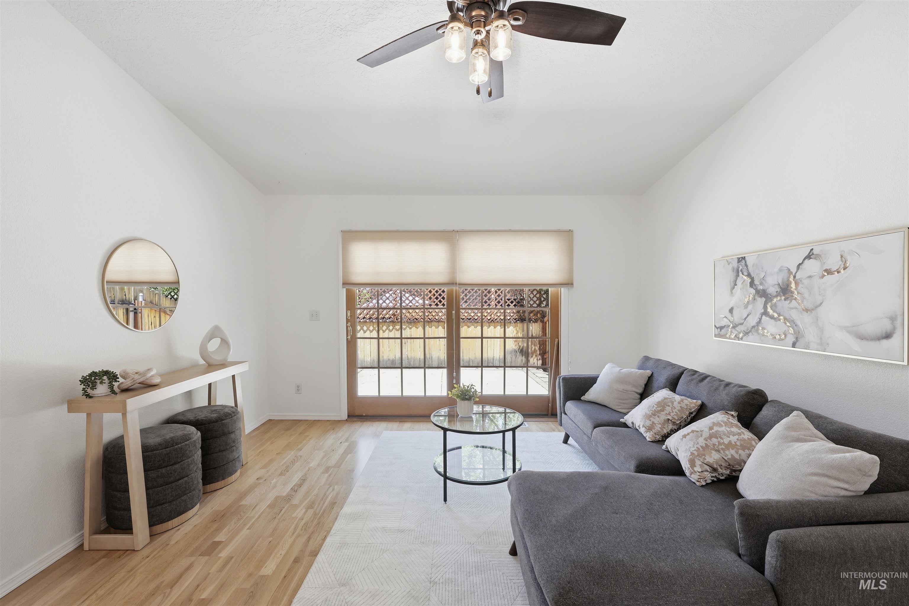 6264 W Villa Park St, Boise, Idaho 83703, 2 Bedrooms, 2 Bathrooms, Residential For Sale, Price $379,900,MLS 98990713
