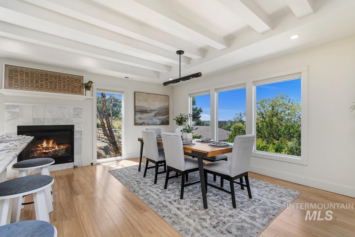 130 W Horizon Drive, Boise, Idaho 83702-4421, 5 Bedrooms, 4.5 Bathrooms, Residential For Sale, Price $1,295,000, 98990714