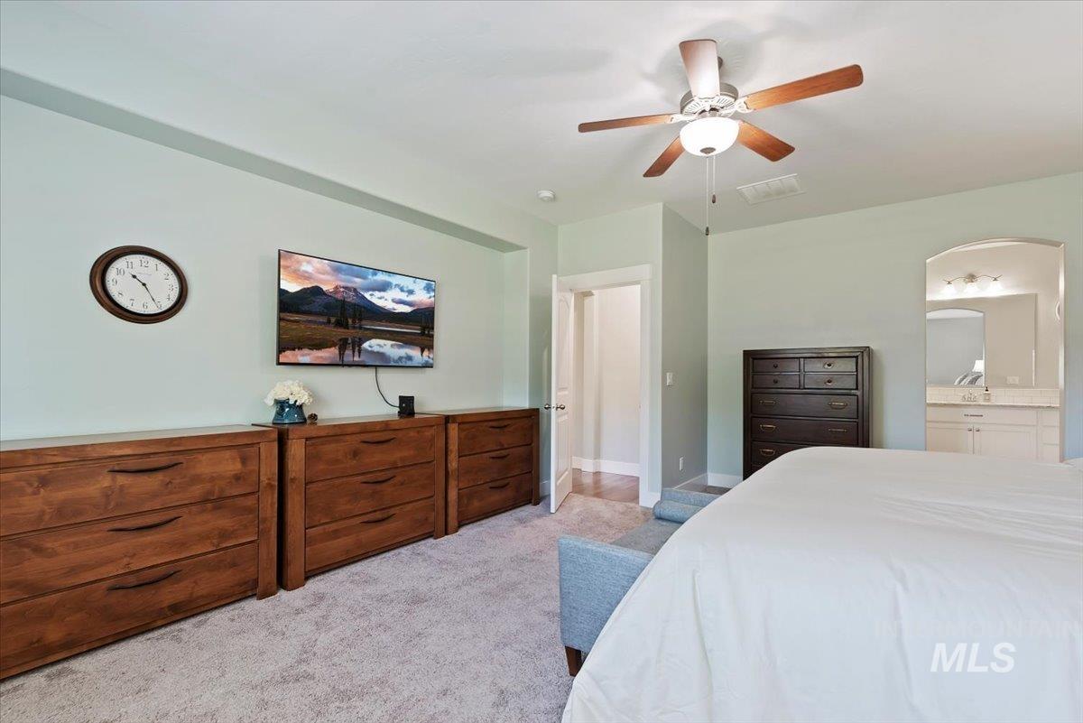 5690 W Montage Ct, Eagle, Idaho 83616, 4 Bedrooms, 2 Bathrooms, Residential For Sale, Price $725,000,MLS 98990716