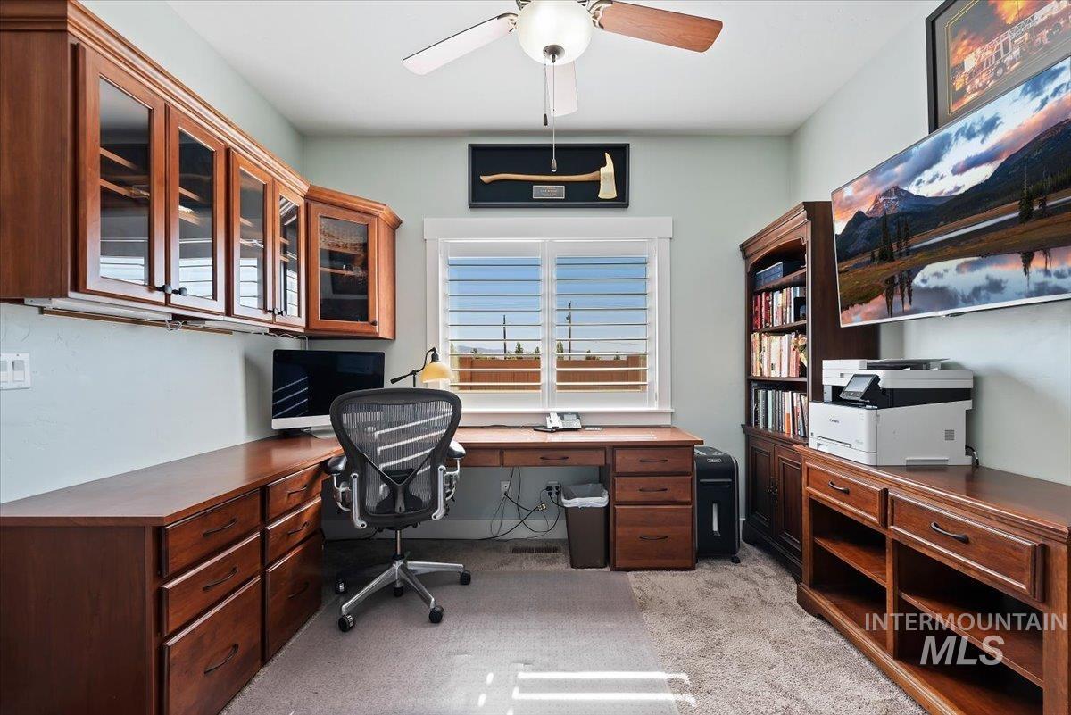 5690 W Montage Ct, Eagle, Idaho 83616, 4 Bedrooms, 2 Bathrooms, Residential For Sale, Price $725,000,MLS 98990716