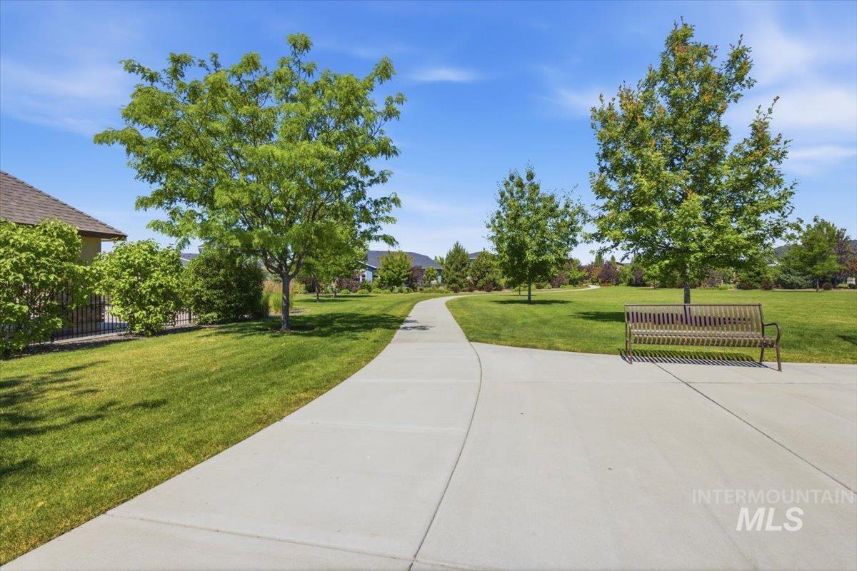 5690 W Montage Ct, Eagle, Idaho 83616, 4 Bedrooms, 2 Bathrooms, Residential For Sale, Price $725,000,MLS 98990716