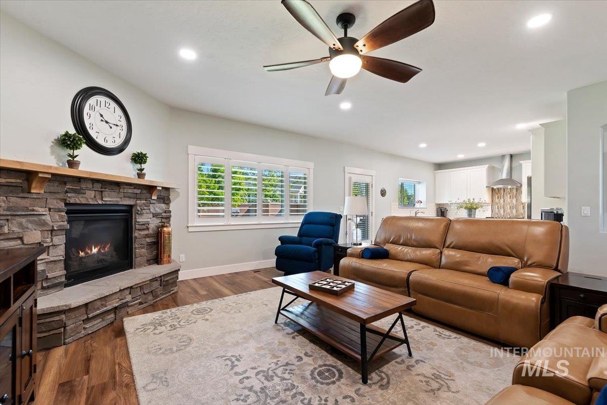 5690 W Montage Ct, Eagle, Idaho 83616, 4 Bedrooms, 2 Bathrooms, Residential For Sale, Price $725,000,MLS 98990716