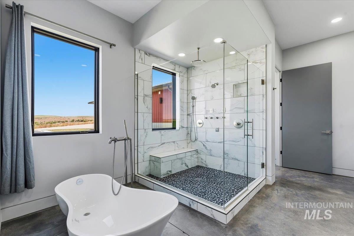 21692 Market Rd, Parma, Idaho 83660, 3 Bedrooms, 2.5 Bathrooms, Farm & Ranch For Sale, Price $1,990,000, 98990718