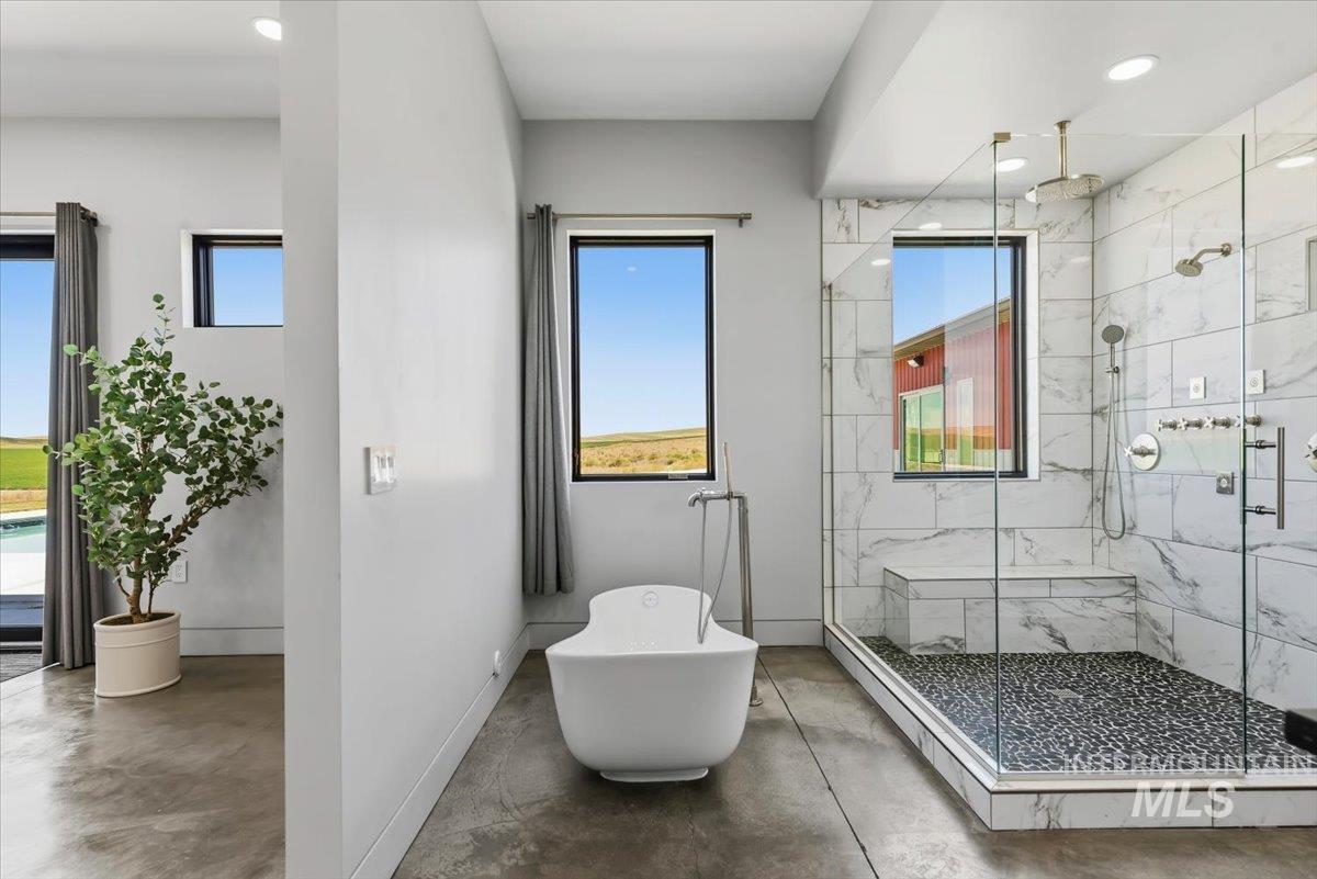 21692 Market Rd, Parma, Idaho 83660, 3 Bedrooms, 2.5 Bathrooms, Farm & Ranch For Sale, Price $1,990,000, 98990718