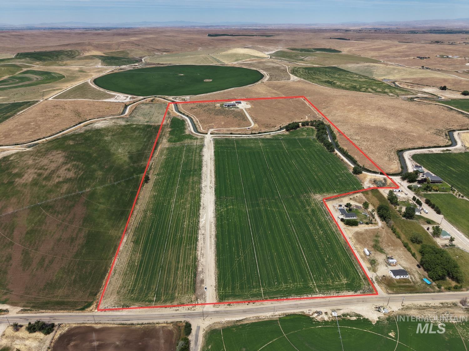 21692 Market Rd, Parma, Idaho 83660, 3 Bedrooms, 2.5 Bathrooms, Farm & Ranch For Sale, Price $1,990,000,MLS 98990718