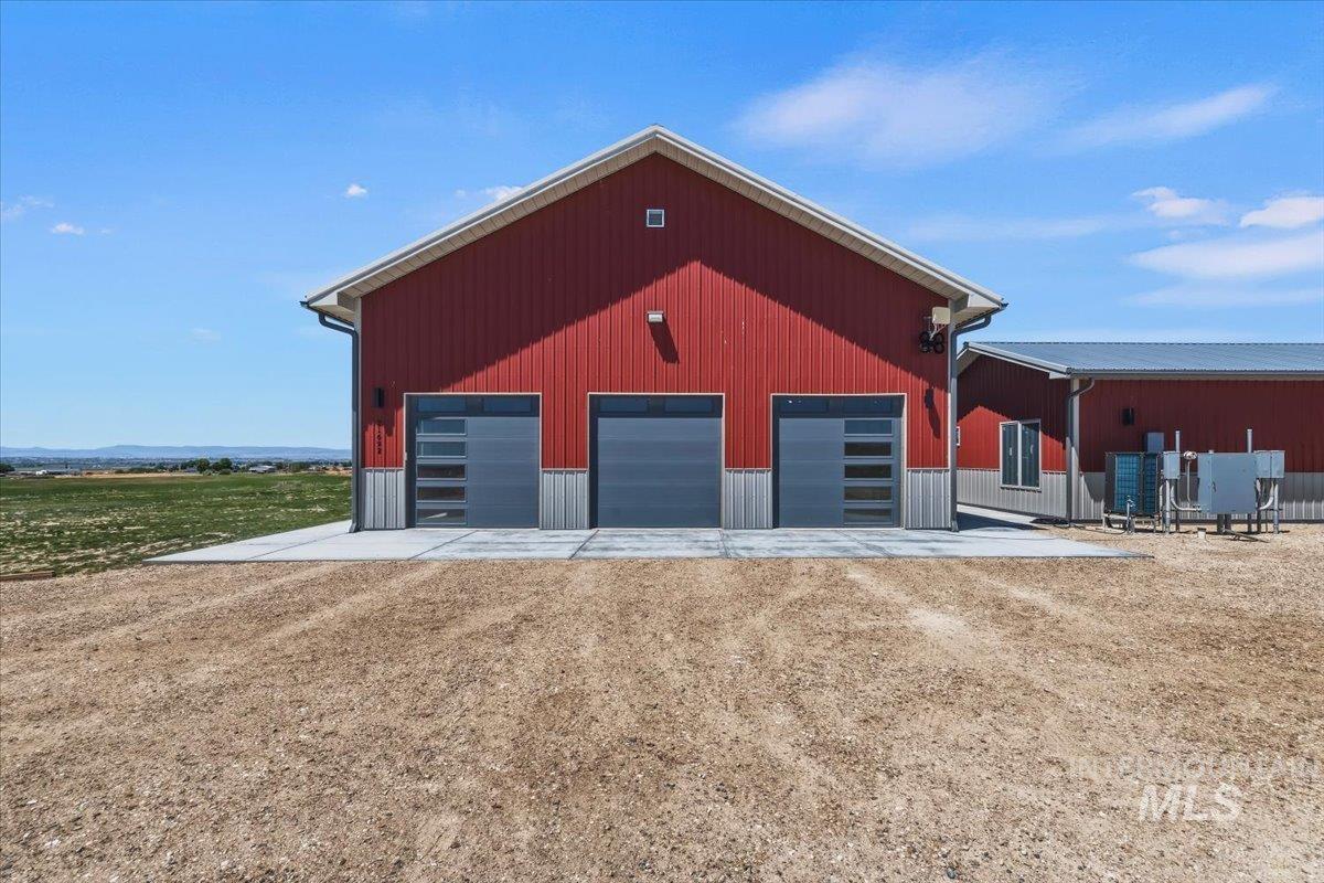 21692 Market Rd, Parma, Idaho 83660, 3 Bedrooms, 2.5 Bathrooms, Farm & Ranch For Sale, Price $1,990,000, 98990718