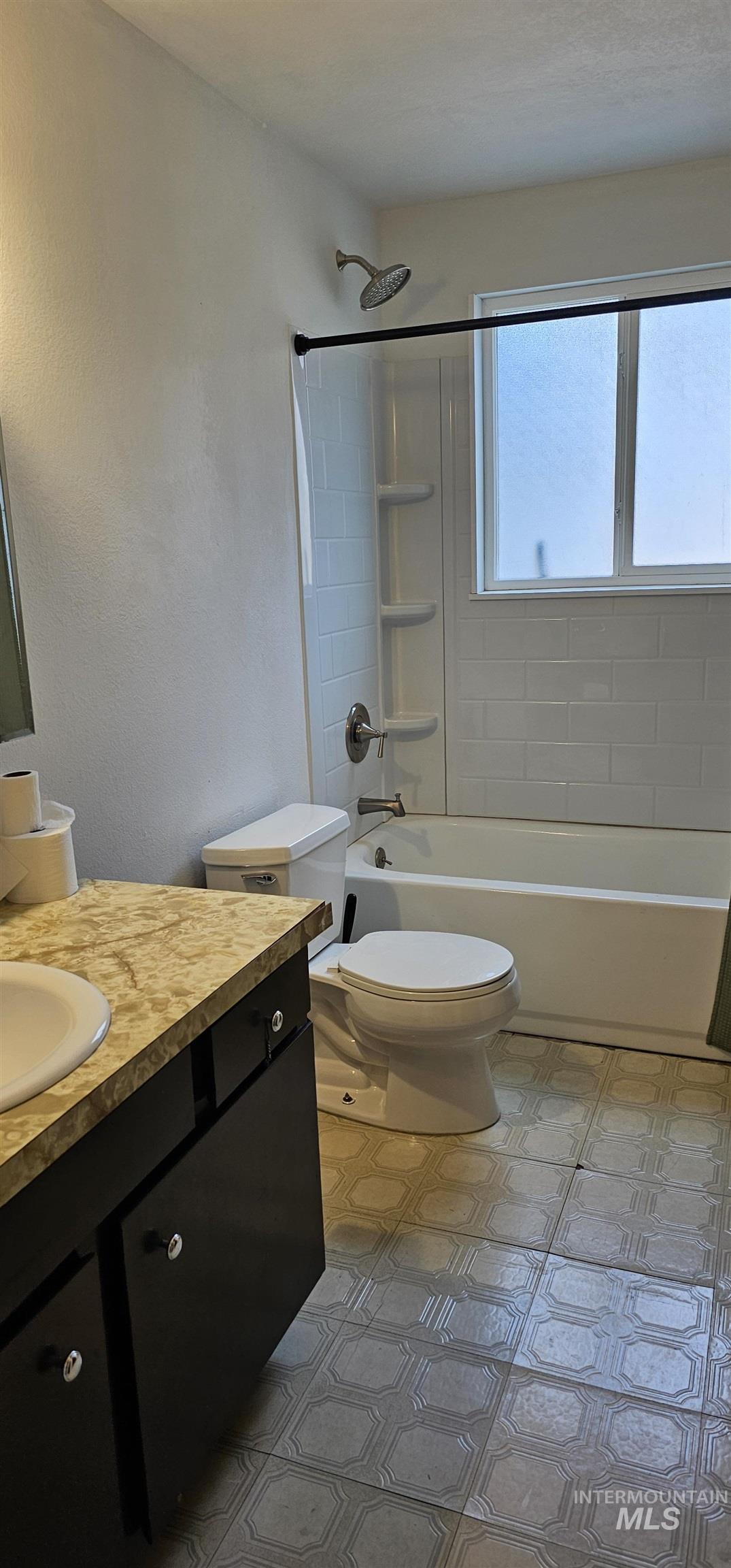 1485 E Independence St, Boise, Idaho 83706, 3 Bedrooms, 1 Bathroom, Residential For Sale, Price $399,900,MLS 98990719