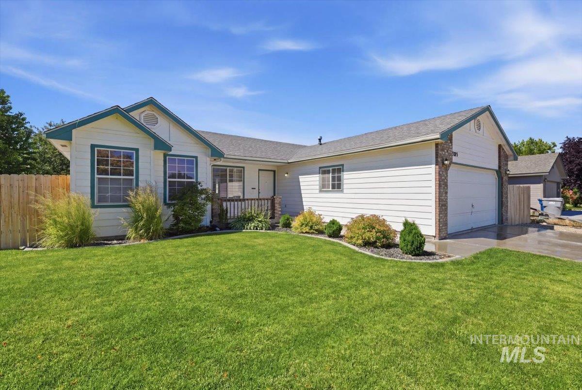 7373 Edgebrook Dr, Nampa, Idaho 83687, 3 Bedrooms, 2 Bathrooms, Residential For Sale, Price $357,900, 98990722