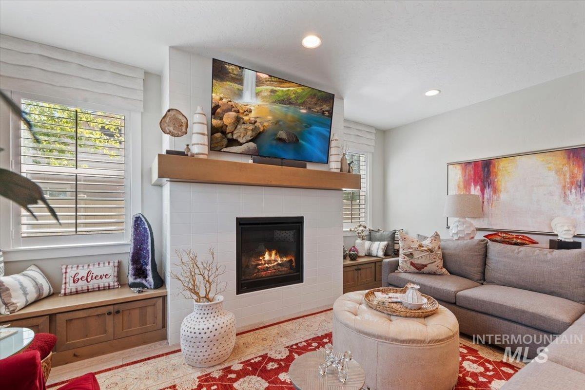 6070 E Canyon Crossing Dr, Nampa, Idaho 83651, 4 Bedrooms, 3.5 Bathrooms, Residential For Sale, Price $699,900,MLS 98990723