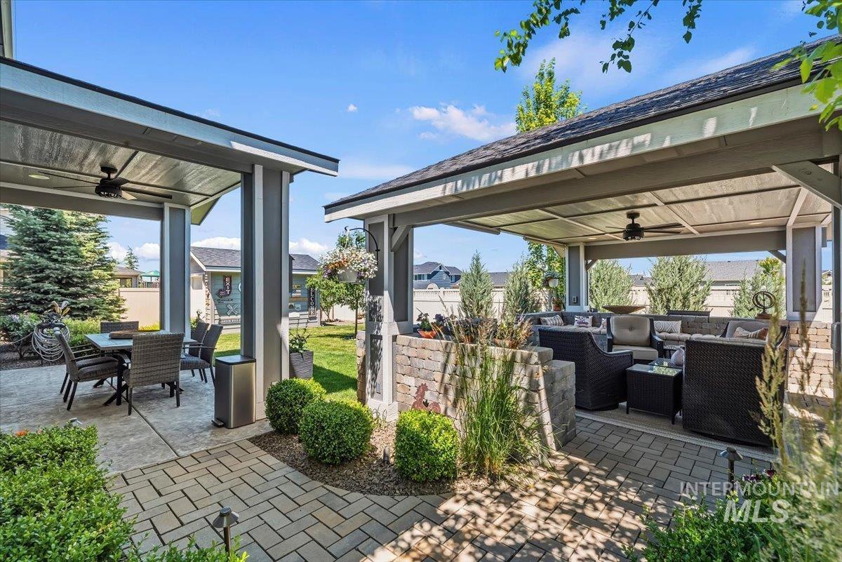 6070 E Canyon Crossing Dr, Nampa, Idaho 83651, 4 Bedrooms, 3.5 Bathrooms, Residential For Sale, Price $699,900,MLS 98990723