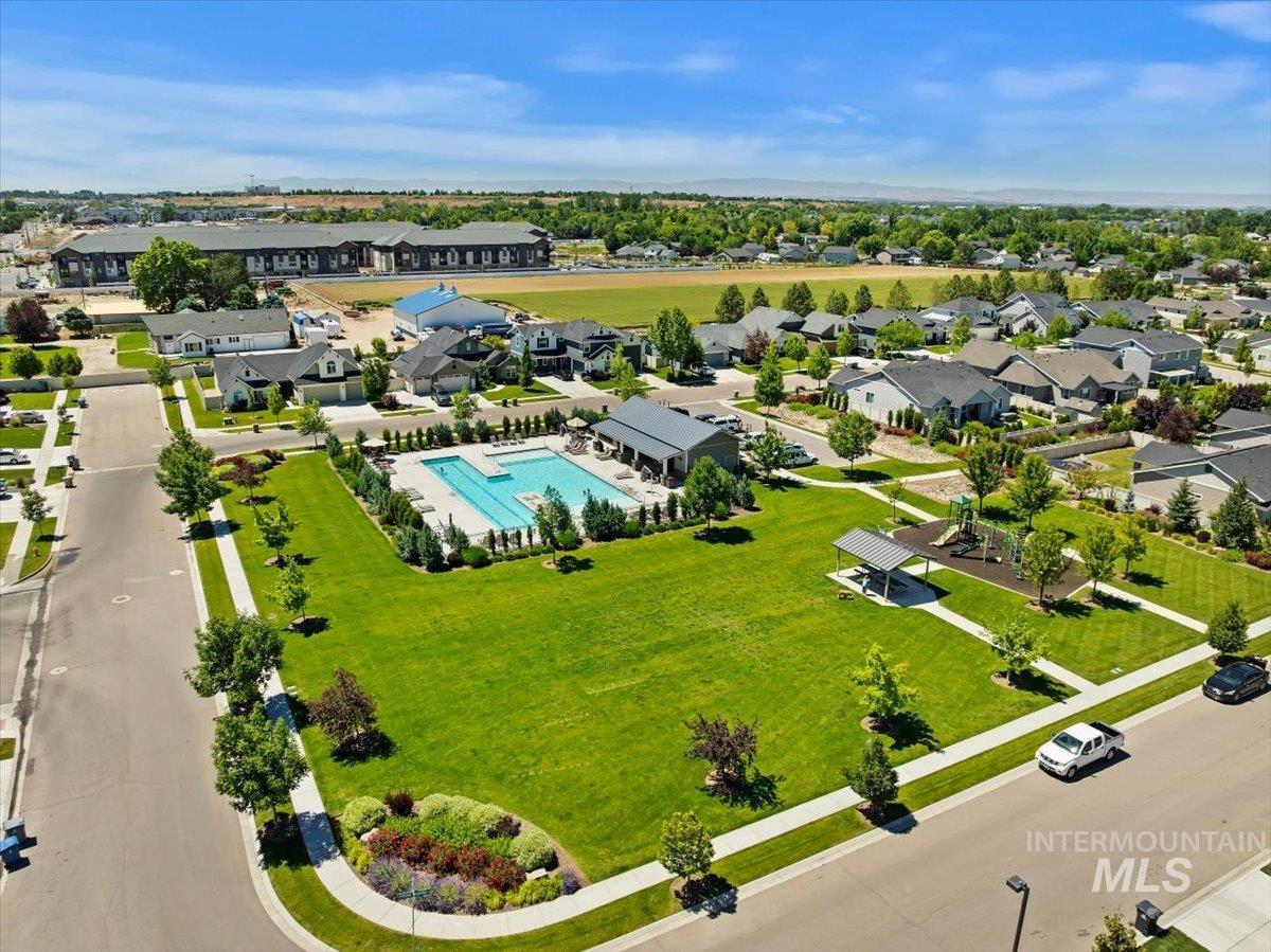 6070 E Canyon Crossing Dr, Nampa, Idaho 83651, 4 Bedrooms, 3.5 Bathrooms, Residential For Sale, Price $699,900, 98990723