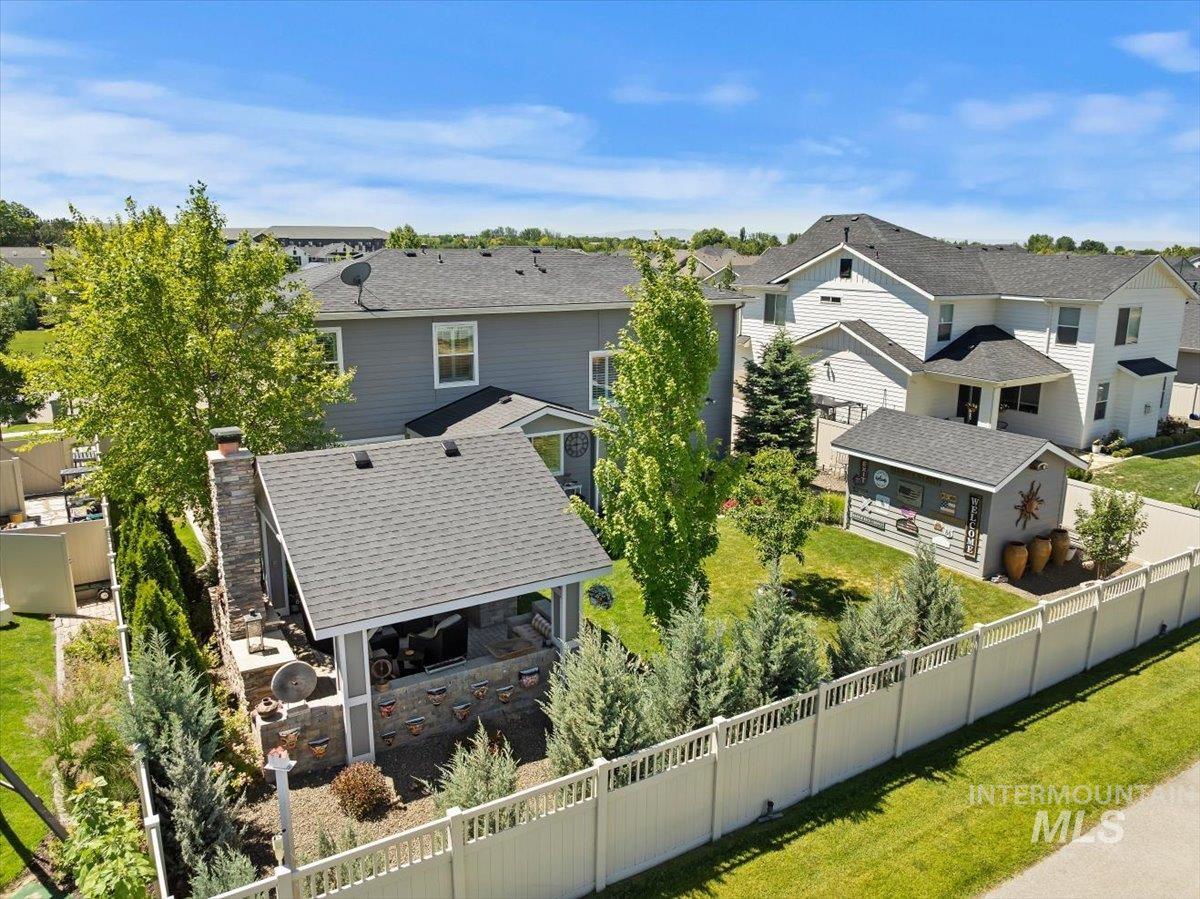 6070 E Canyon Crossing Dr, Nampa, Idaho 83651, 4 Bedrooms, 3.5 Bathrooms, Residential For Sale, Price $699,900,MLS 98990723