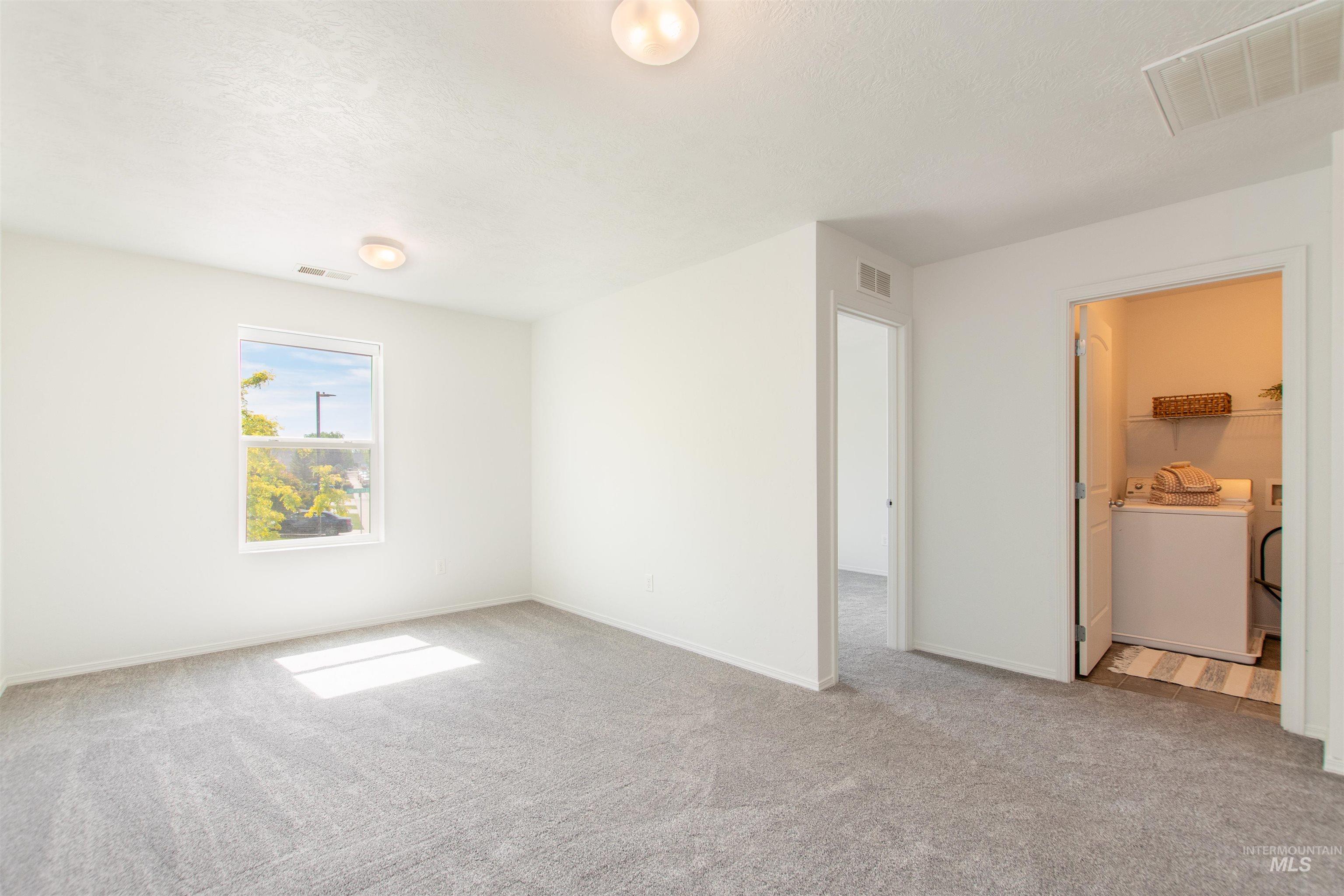 16168 Greenfield Way, Caldwell, Idaho 83607, 3 Bedrooms, 2.5 Bathrooms, Residential For Sale, Price $375,000, 98990724