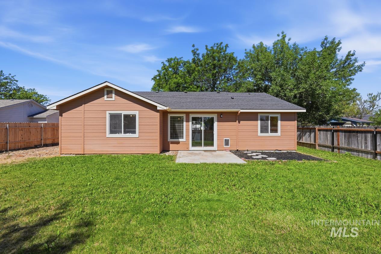 1442 N Misty Springs Ave, Kuna, Idaho 83634, 4 Bedrooms, 2 Bathrooms, Residential For Sale, Price $394,900, 98990727