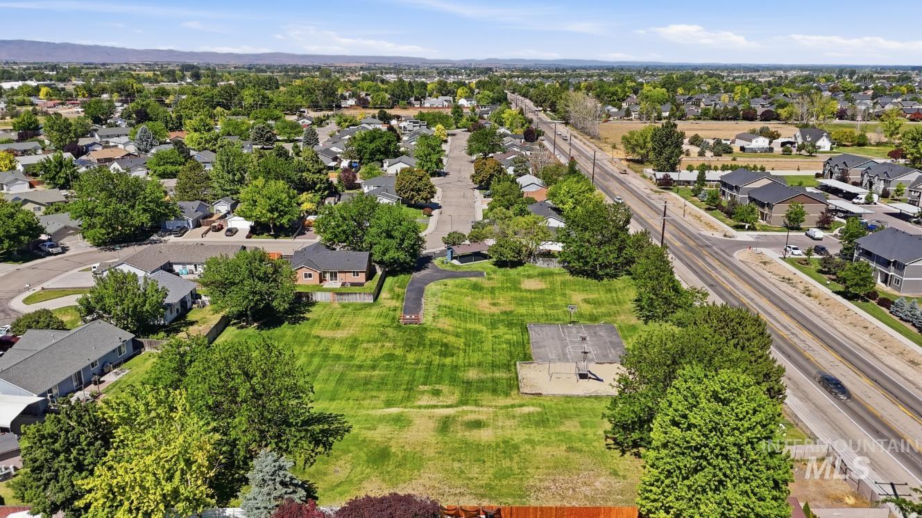 1442 N Misty Springs Ave, Kuna, Idaho 83634, 4 Bedrooms, 2 Bathrooms, Residential For Sale, Price $394,900, 98990727