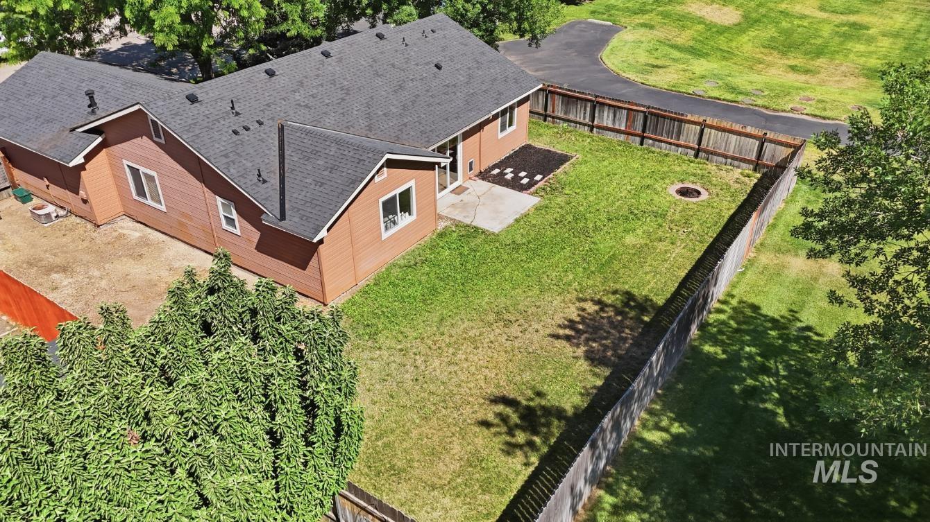 1442 N Misty Springs Ave, Kuna, Idaho 83634, 4 Bedrooms, 2 Bathrooms, Residential For Sale, Price $394,900, 98990727
