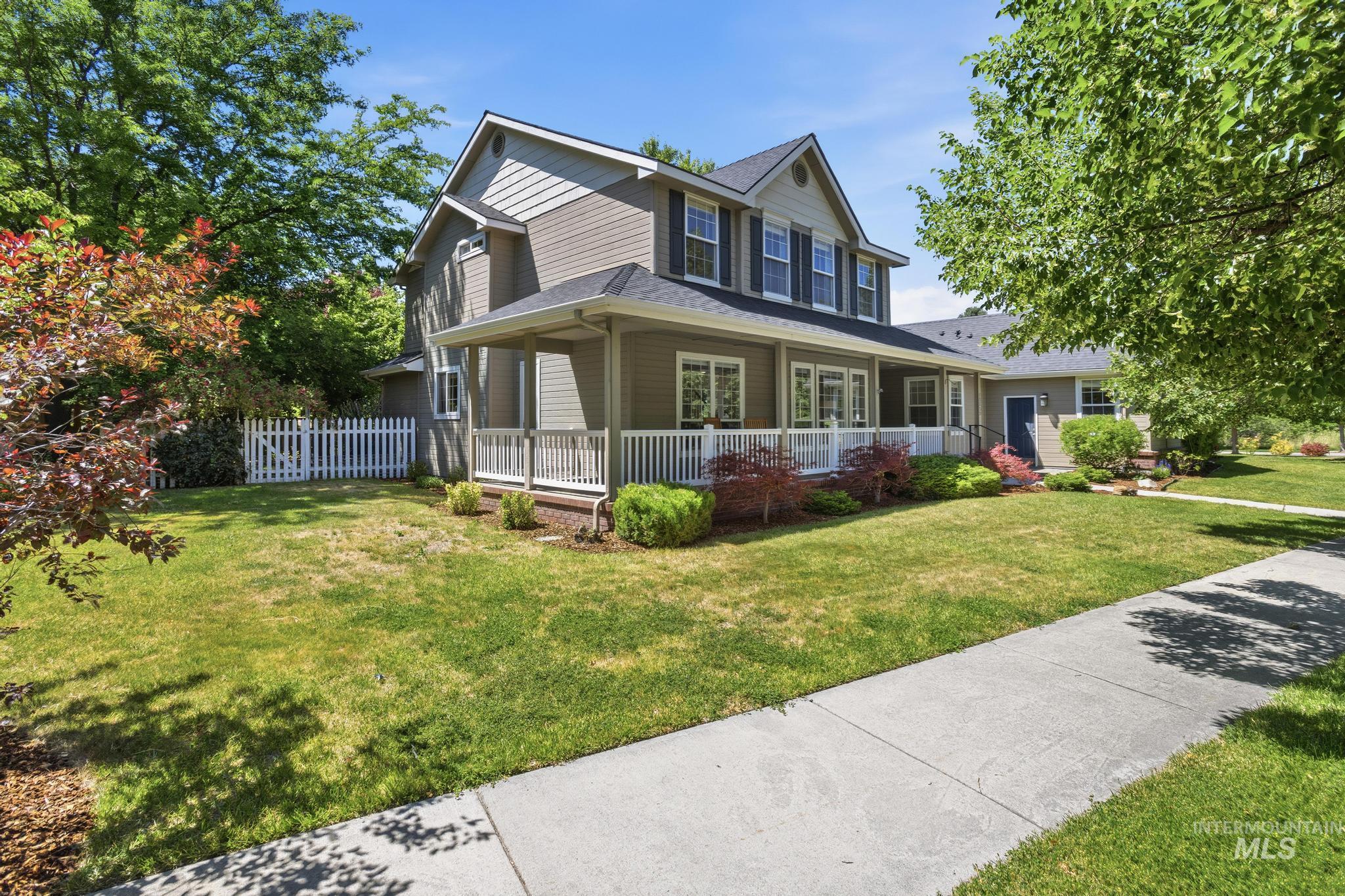 13509 N 4th Avenue, Boise, Idaho 83714, 4 Bedrooms, 2.5 Bathrooms, Residential For Sale, Price $750,000,MLS 98990728