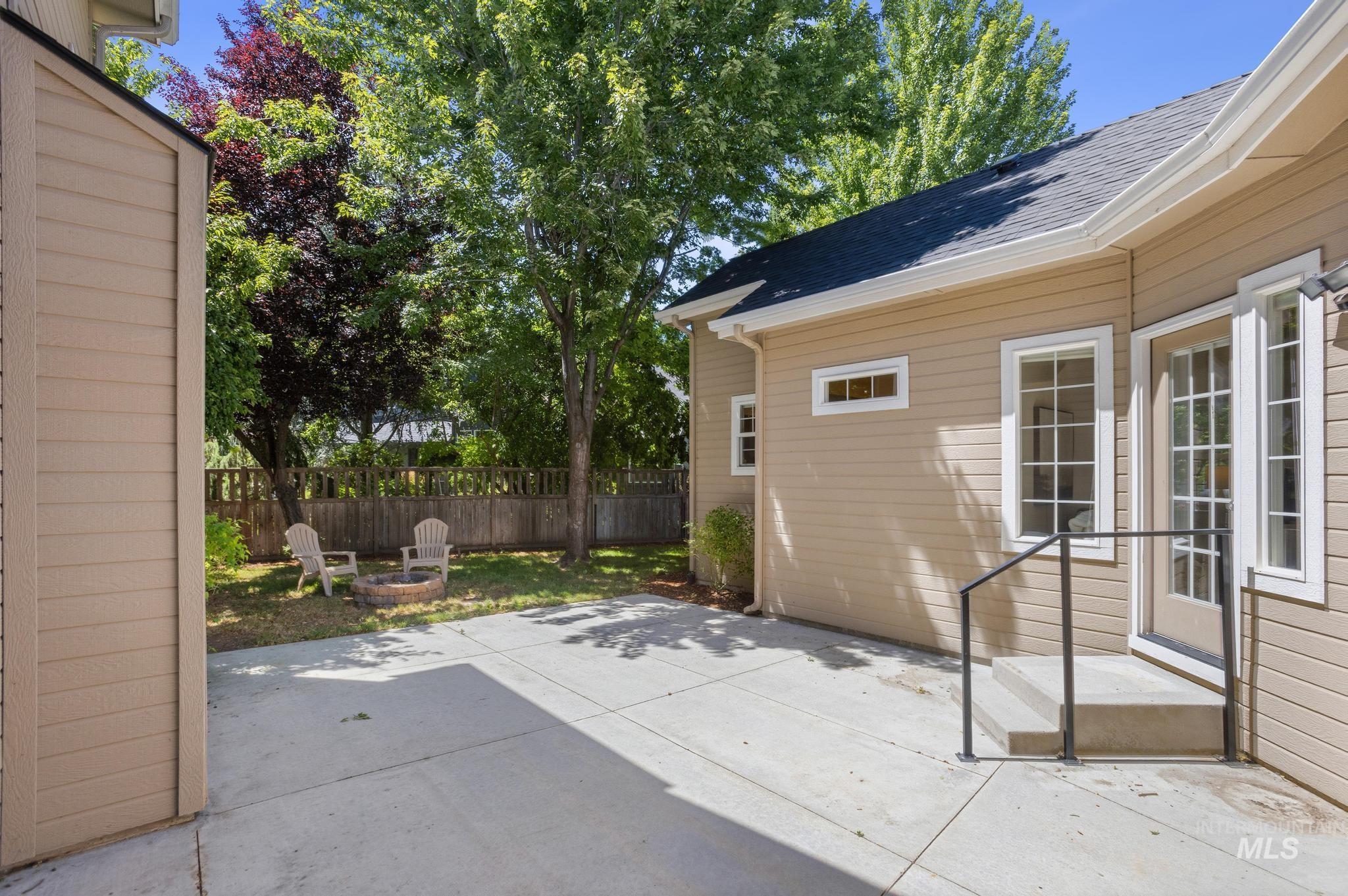 13509 N 4th Avenue, Boise, Idaho 83714, 4 Bedrooms, 2.5 Bathrooms, Residential For Sale, Price $750,000,MLS 98990728