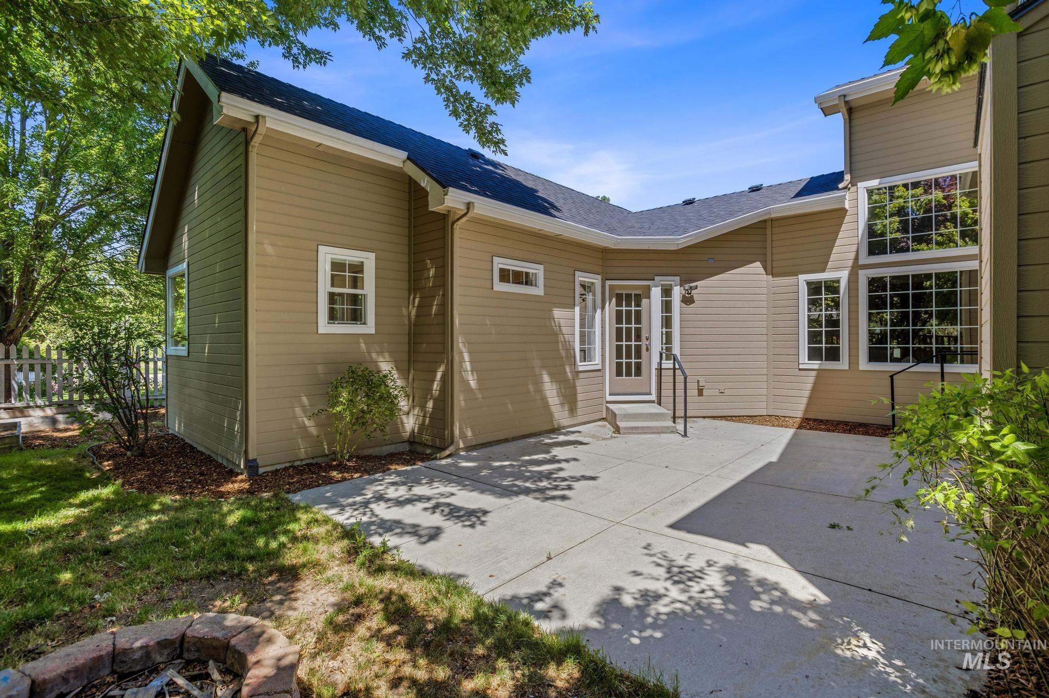 13509 N 4th Avenue, Boise, Idaho 83714, 4 Bedrooms, 2.5 Bathrooms, Residential For Sale, Price $750,000,MLS 98990728