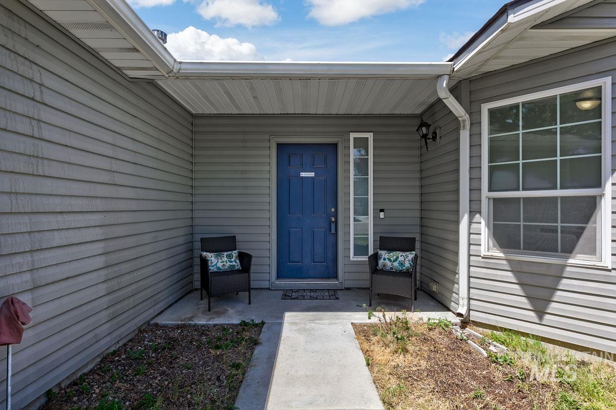 11658 Virginia, Caldwell, Idaho 83605, 4 Bedrooms, 2 Bathrooms, Residential For Sale, Price $365,000, 98990730