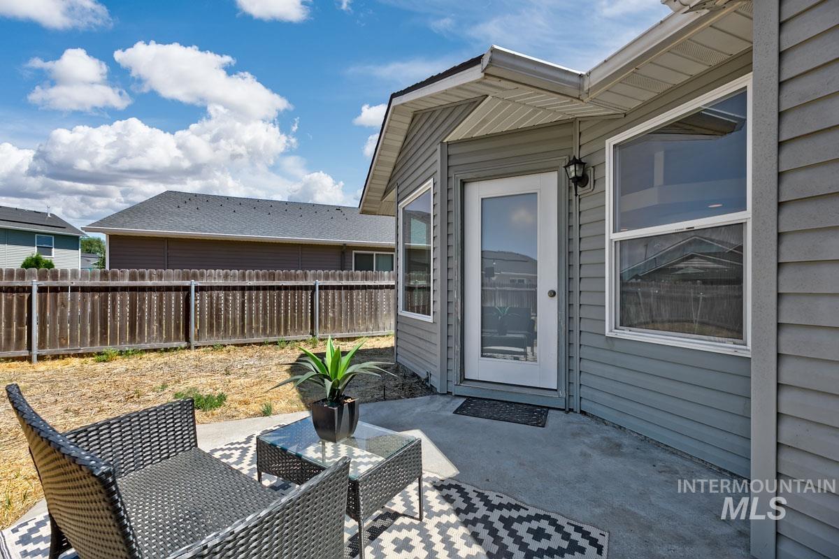 11658 Virginia, Caldwell, Idaho 83605, 4 Bedrooms, 2 Bathrooms, Residential For Sale, Price $365,000, 98990730
