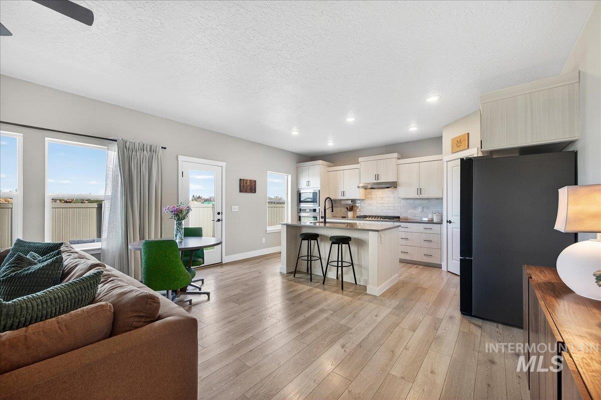 6025 S Catria Pl, Meridian, Idaho 83642, 3 Bedrooms, 2.5 Bathrooms, Residential For Sale, Price $497,000,MLS 98990731