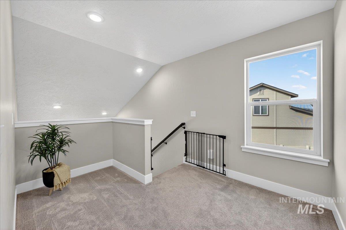 6025 S Catria Pl, Meridian, Idaho 83642, 3 Bedrooms, 2.5 Bathrooms, Residential For Sale, Price $497,000,MLS 98990731