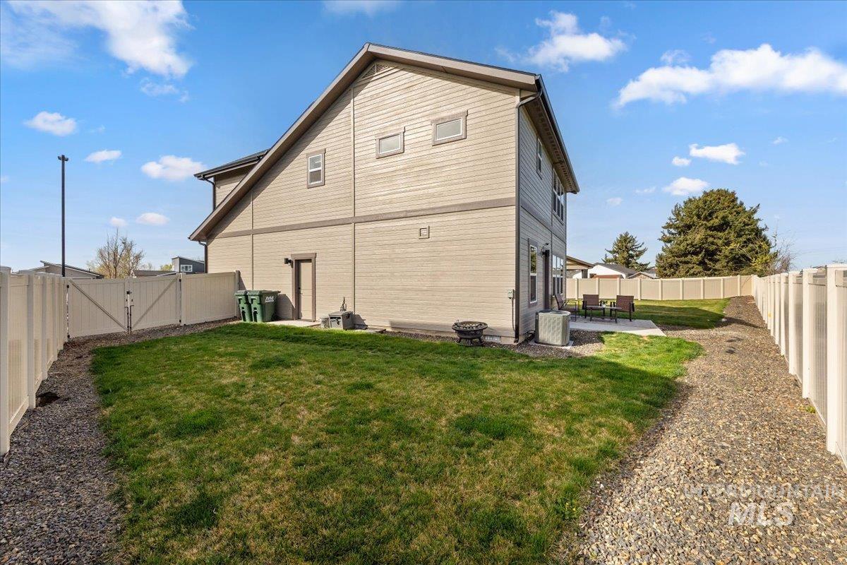 6025 S Catria Pl, Meridian, Idaho 83642, 3 Bedrooms, 2.5 Bathrooms, Residential For Sale, Price $497,000,MLS 98990731