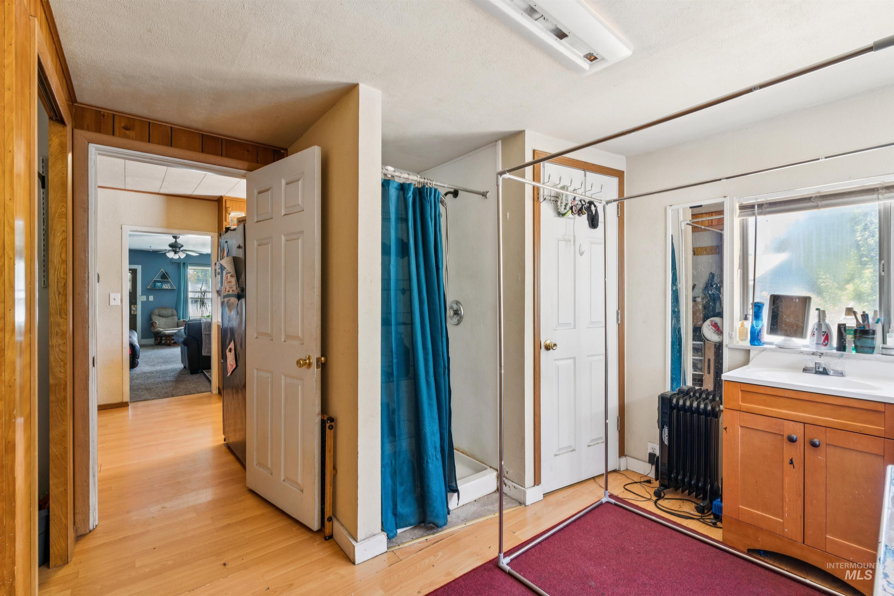 220 Lone Star Road, Nampa, Idaho 83651, 2 Bedrooms, 1 Bathroom, Residential For Sale, Price $335,000, 98990732