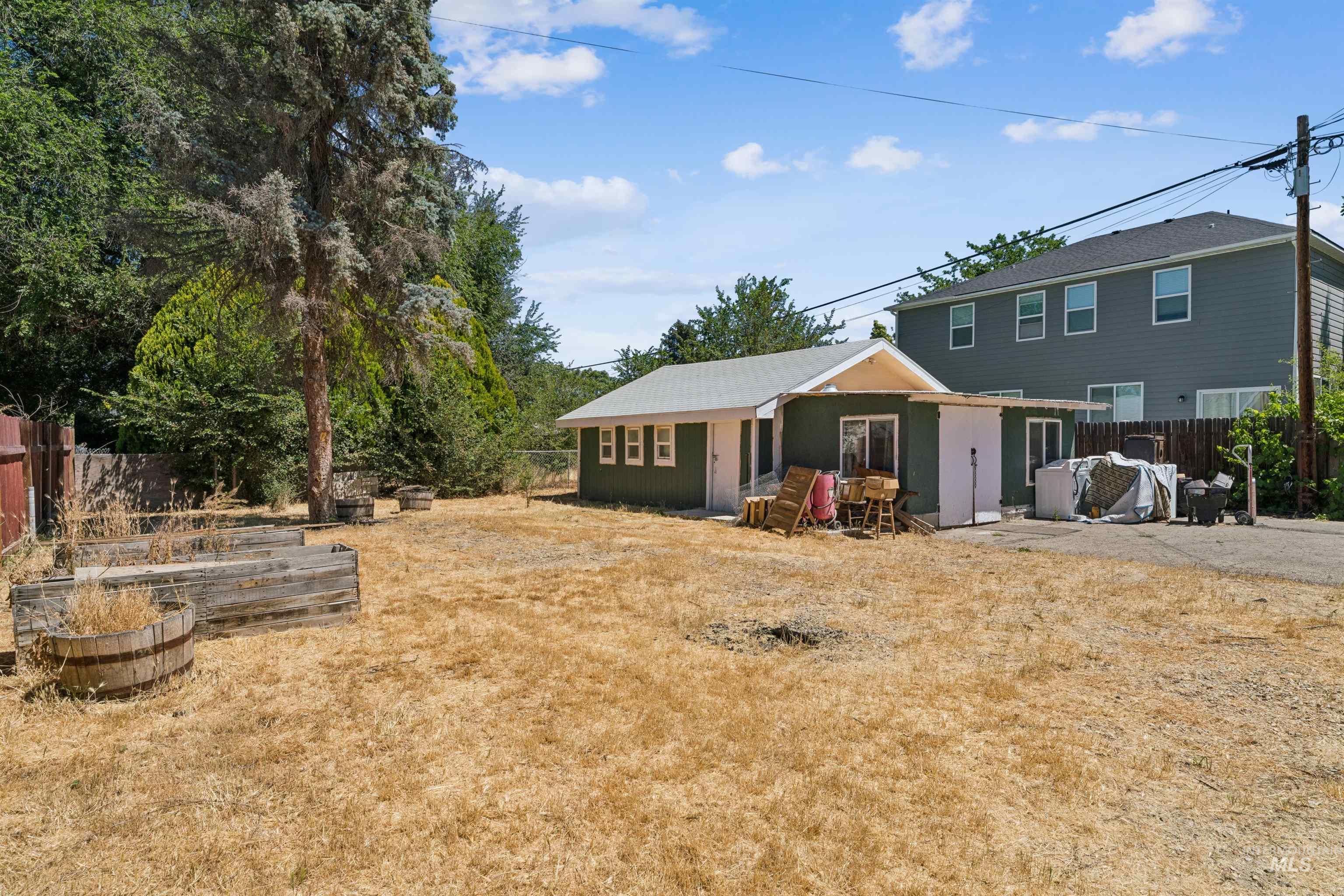 220 Lone Star Road, Nampa, Idaho 83651, 2 Bedrooms, 1 Bathroom, Residential For Sale, Price $335,000, 98990732