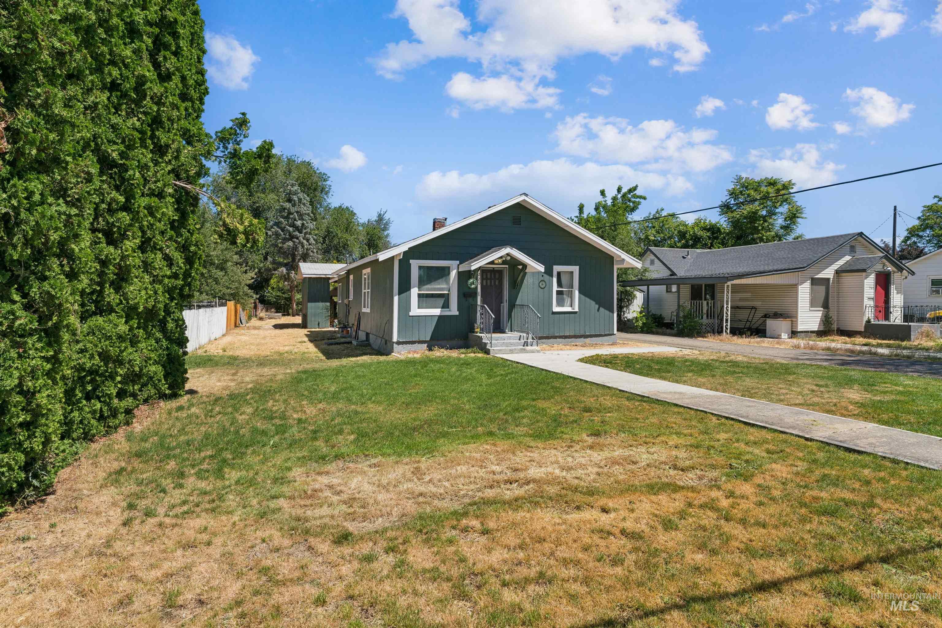 220 Lone Star Road, Nampa, Idaho 83651, 2 Bedrooms, 1 Bathroom, Residential For Sale, Price $335,000, 98990732