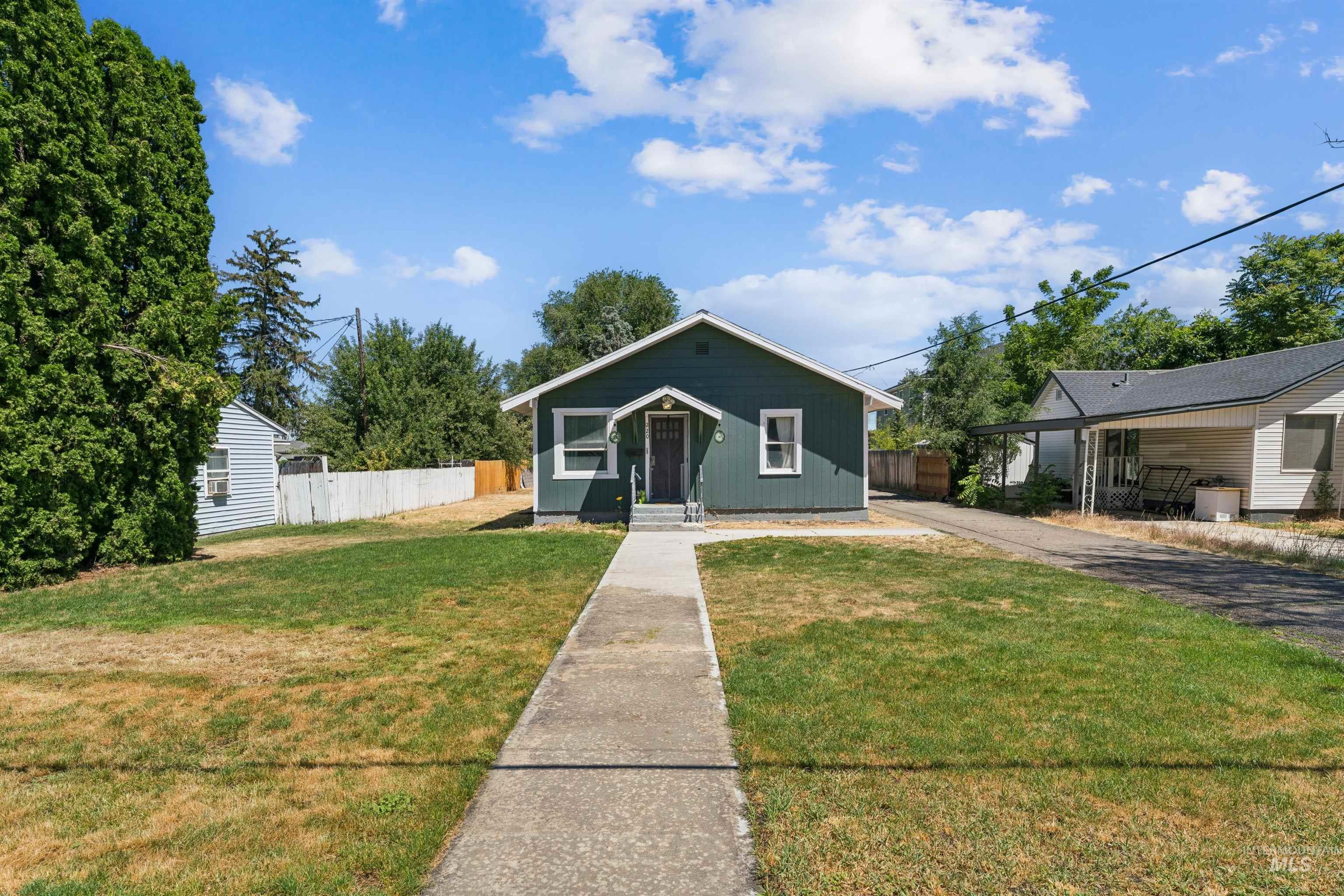 220 Lone Star Road, Nampa, Idaho 83651, 2 Bedrooms, 1 Bathroom, Residential For Sale, Price $335,000, 98990732