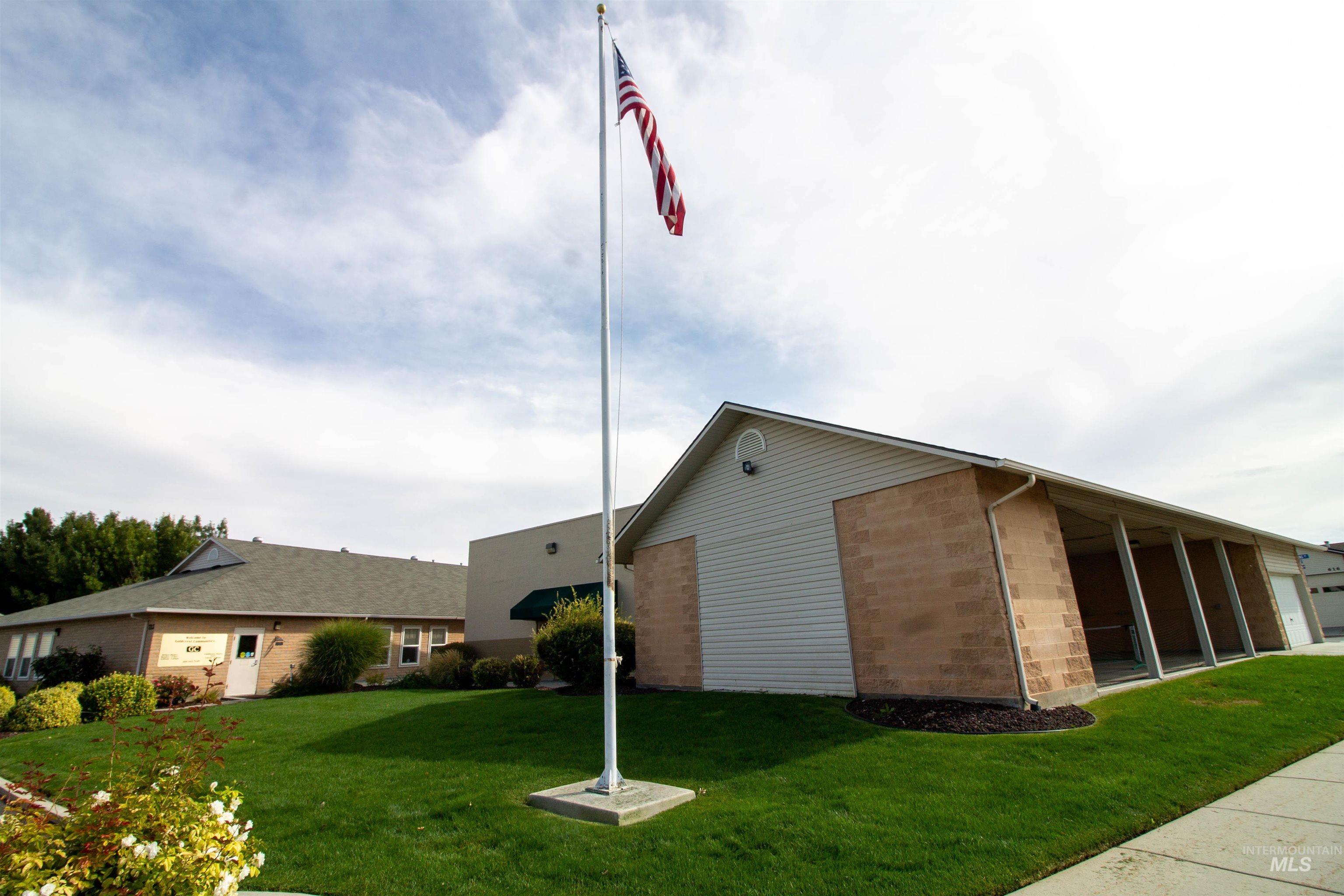 736 N Cambridge St, Nampa, Idaho 83651, 2 Bedrooms, 2 Bathrooms, Residential For Sale, Price $325,000, 98990734