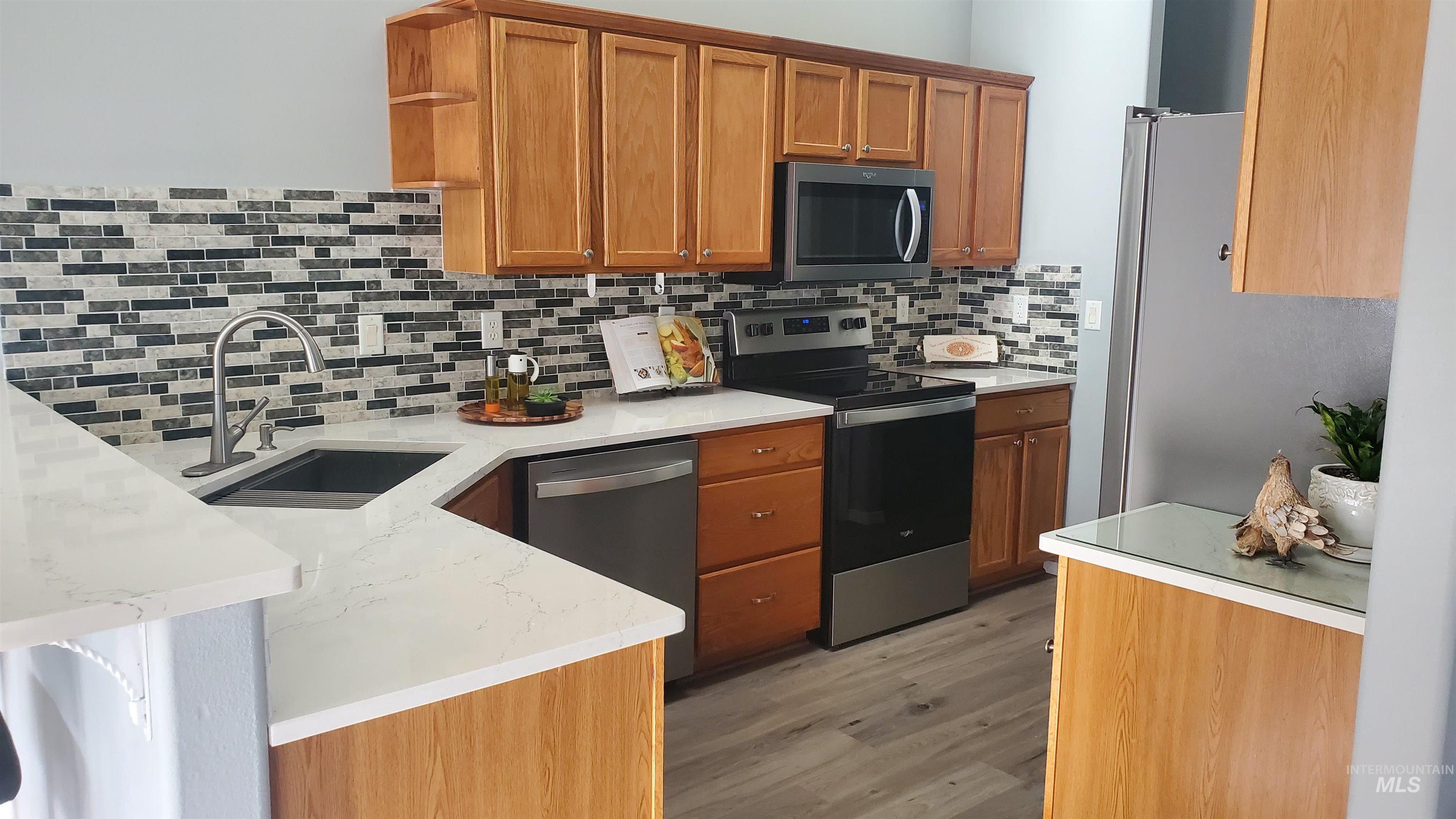 736 N Cambridge St, Nampa, Idaho 83651, 2 Bedrooms, 2 Bathrooms, Residential For Sale, Price $325,000, 98990734
