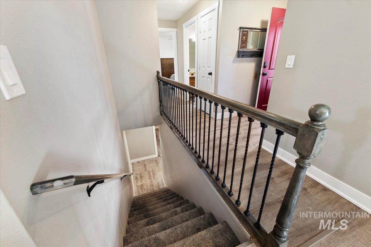 8809 W Canterbury St, Boise, Idaho 83704-6302, 4 Bedrooms, 2 Bathrooms, Residential For Sale, Price $450,000,MLS 98990736