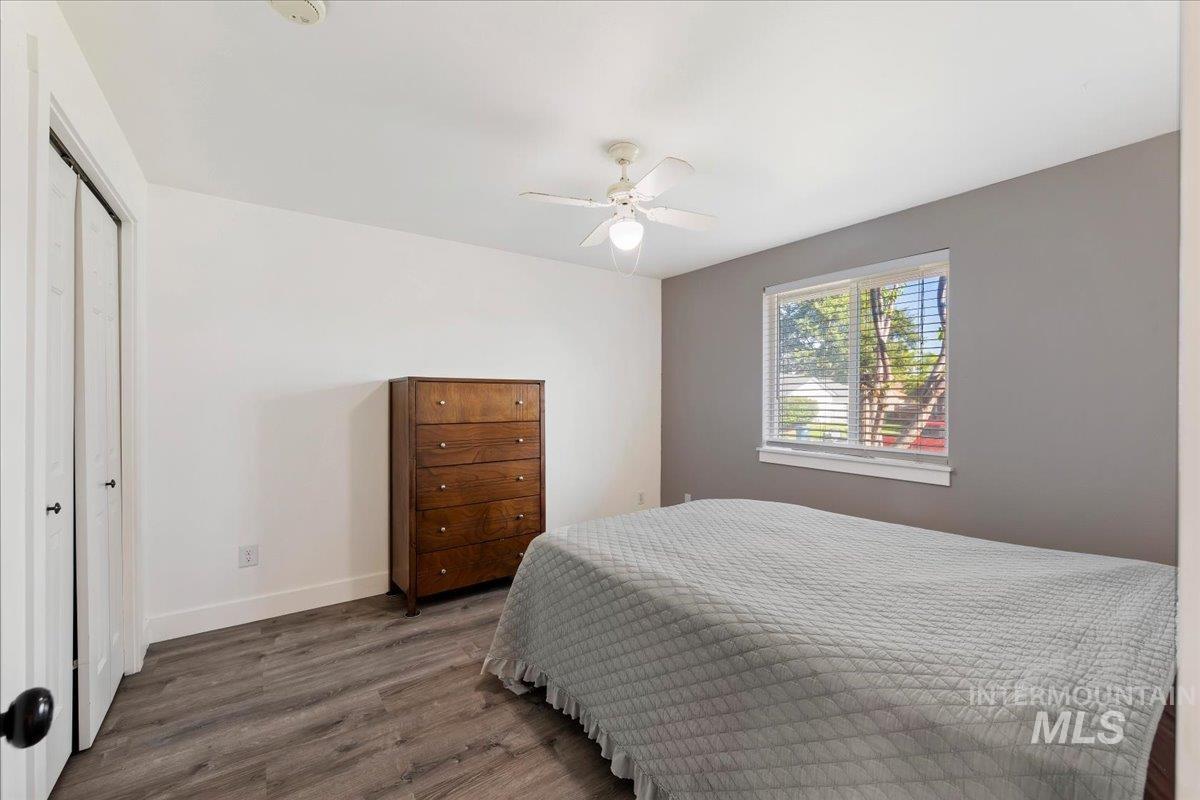 8809 W Canterbury St, Boise, Idaho 83704-6302, 4 Bedrooms, 2 Bathrooms, Residential For Sale, Price $450,000,MLS 98990736