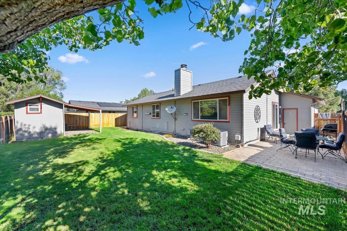 8809 W Canterbury St, Boise, Idaho 83704-6302, 4 Bedrooms, 2 Bathrooms, Residential For Sale, Price $450,000,MLS 98990736