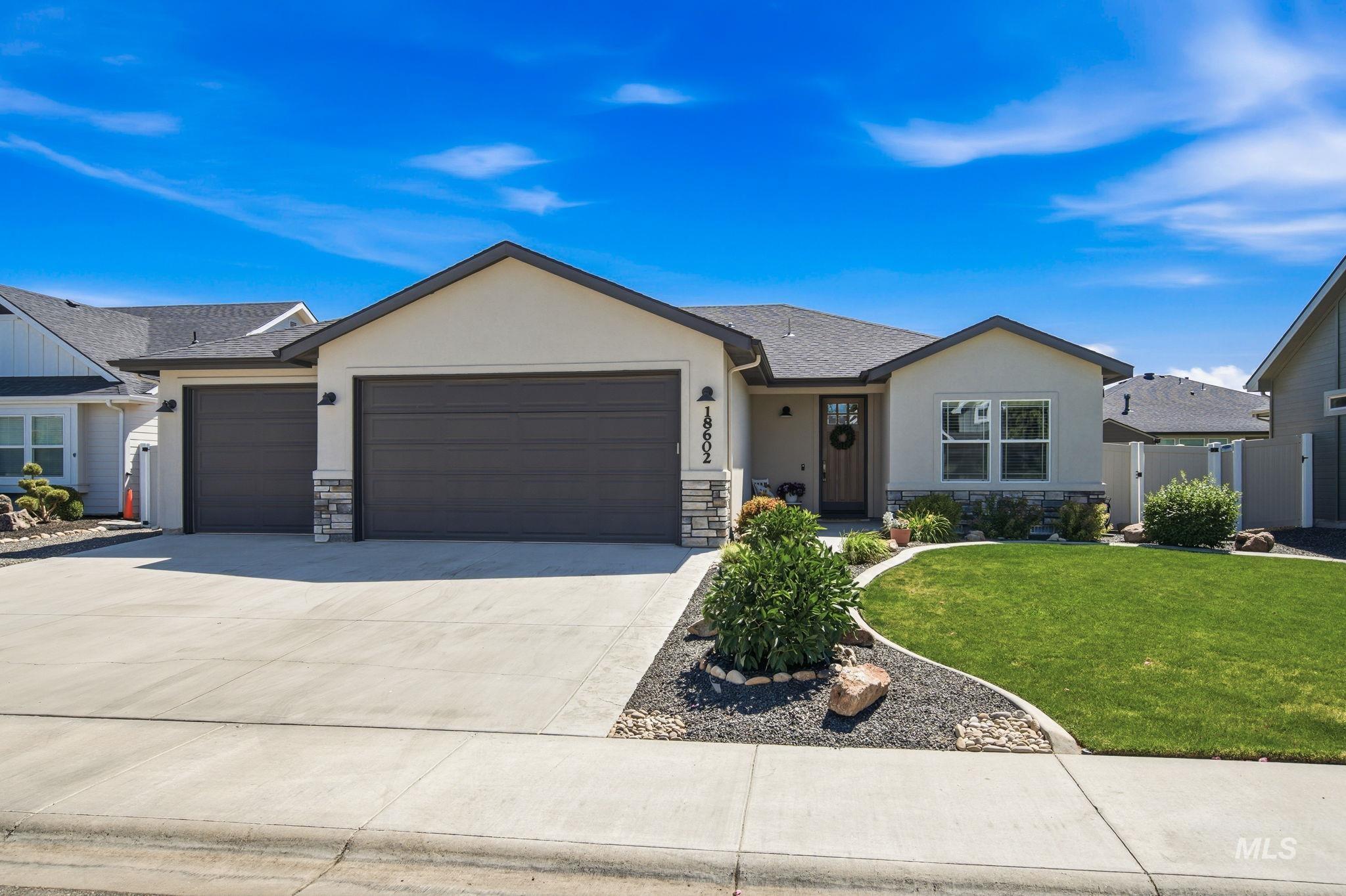 18602 Easter Peak Ave, Nampa, Idaho 83687, 3 Bedrooms, 2 Bathrooms, Residential For Sale, Price $479,900,MLS 98990741