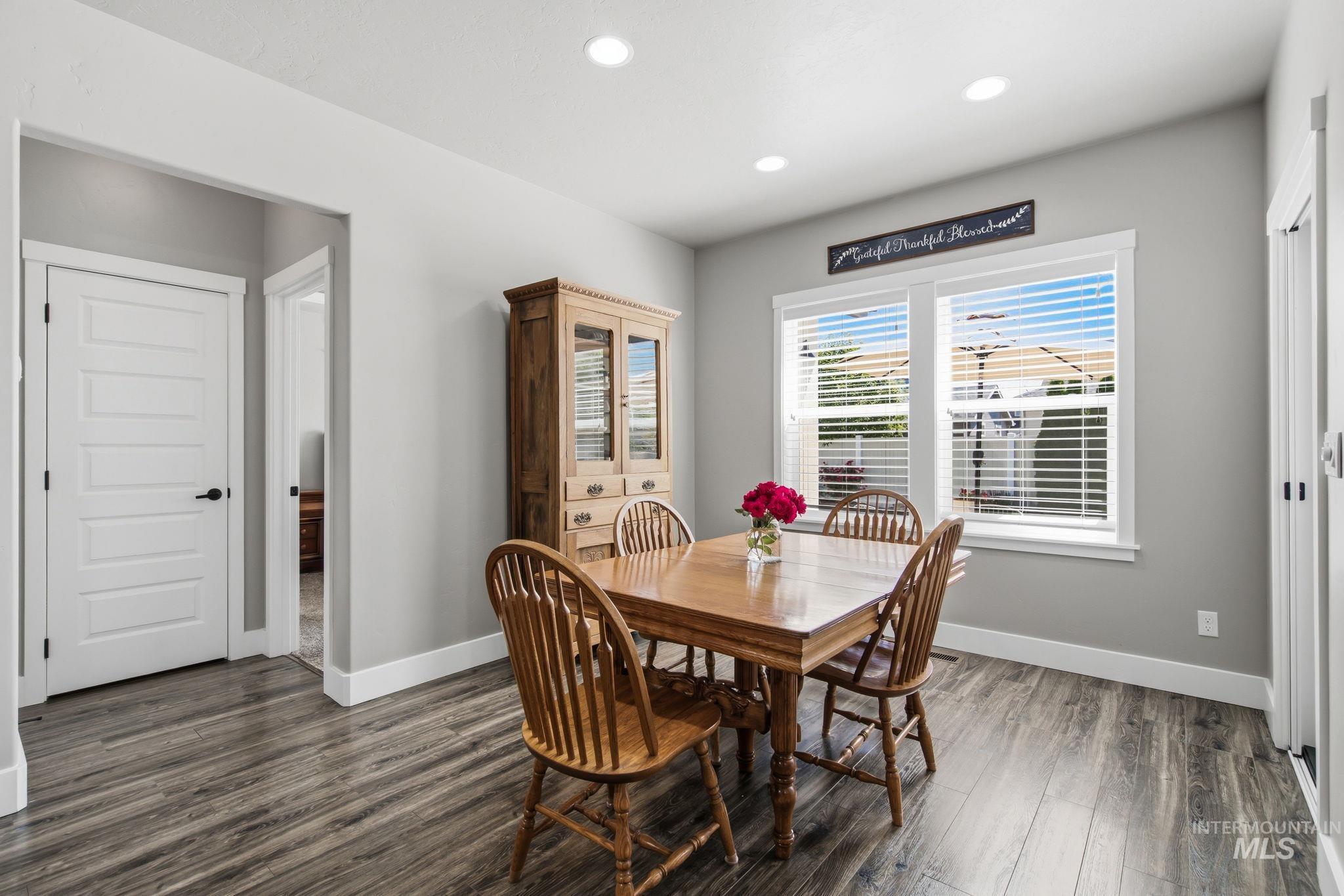 18602 Easter Peak Ave, Nampa, Idaho 83687, 3 Bedrooms, 2 Bathrooms, Residential For Sale, Price $479,900,MLS 98990741