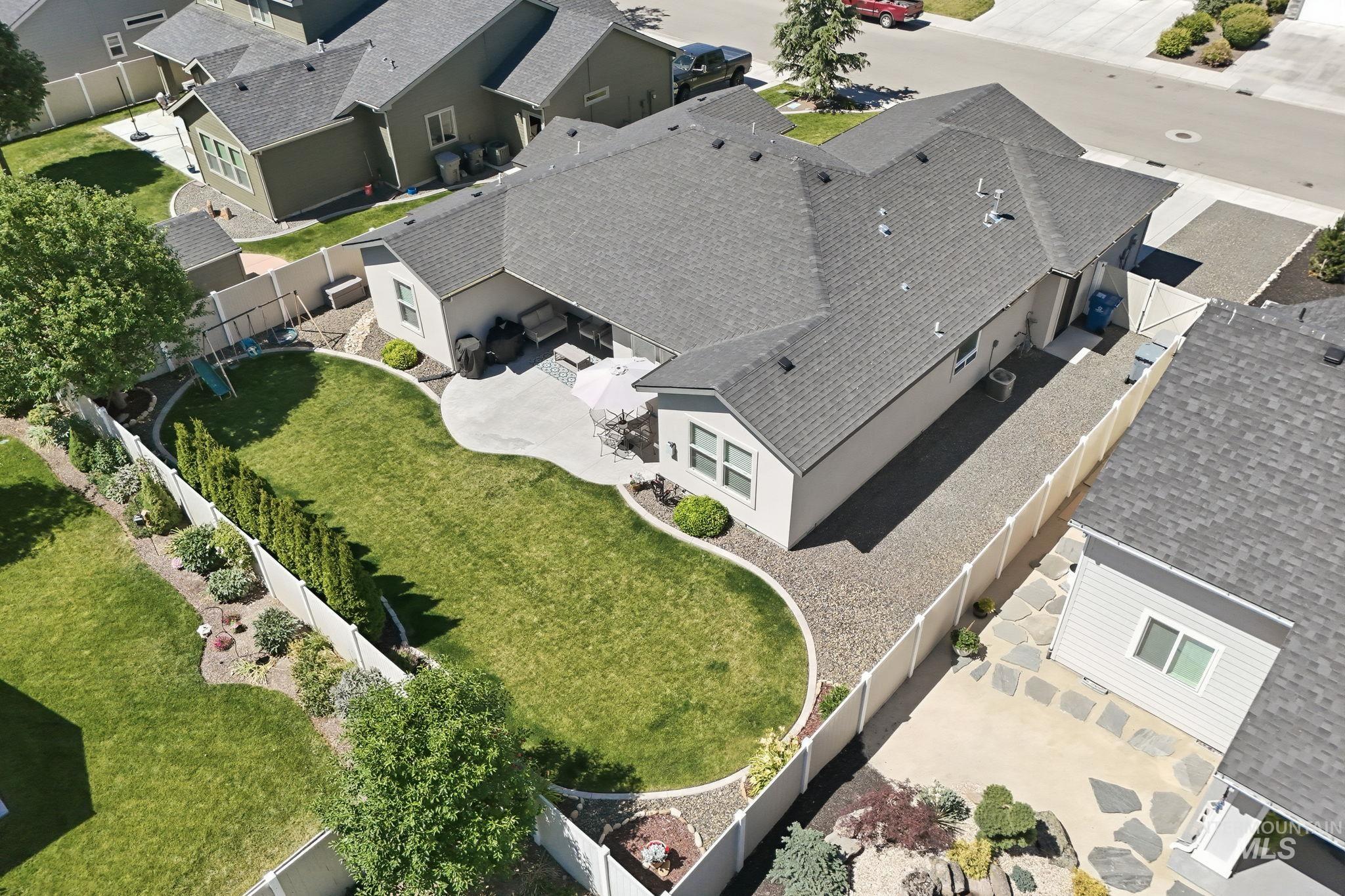 18602 Easter Peak Ave, Nampa, Idaho 83687, 3 Bedrooms, 2 Bathrooms, Residential For Sale, Price $479,900,MLS 98990741
