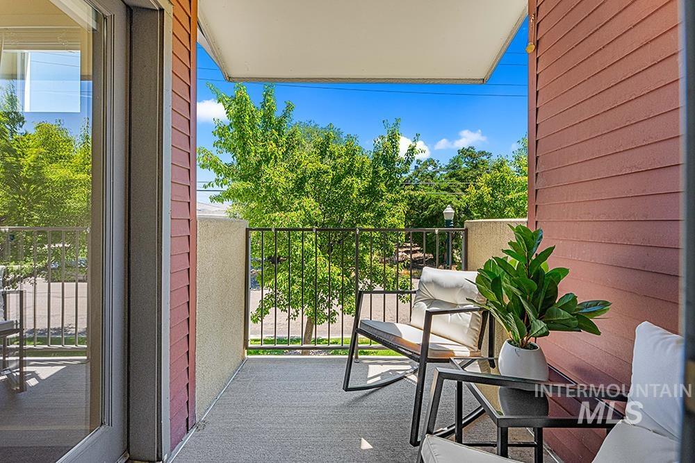 1411 W Grand Ave, Boise, Idaho 83702, 3 Bedrooms, 2 Bathrooms, Residential For Sale, Price $435,000, 98990743