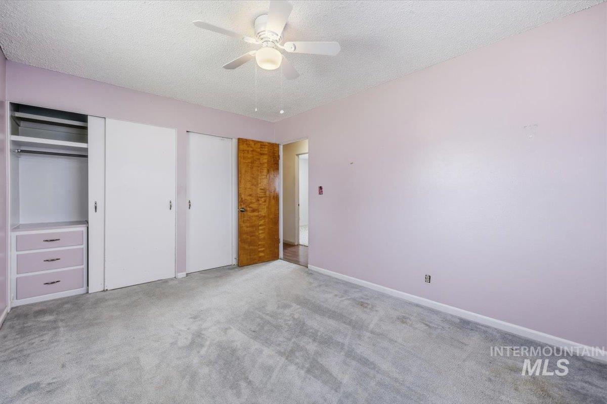 131 Sears Drive, Ontario, Oregon 97914, 5 Bedrooms, 2 Bathrooms, Residential For Sale, Price $340,000,MLS 98990744