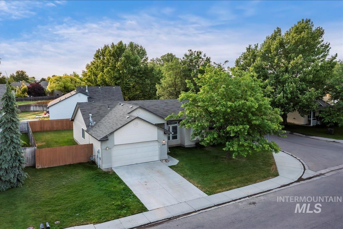 3184 S Avondale, Nampa, Idaho 83686, 3 Bedrooms, 2 Bathrooms, Residential For Sale, Price $360,000, 98990745