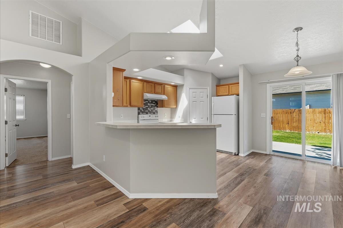 3184 S Avondale, Nampa, Idaho 83686, 3 Bedrooms, 2 Bathrooms, Residential For Sale, Price $360,000, 98990745